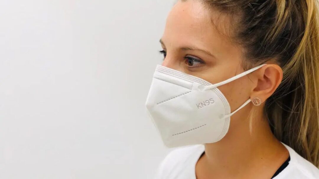 Mascareta i tractament de la pell facial