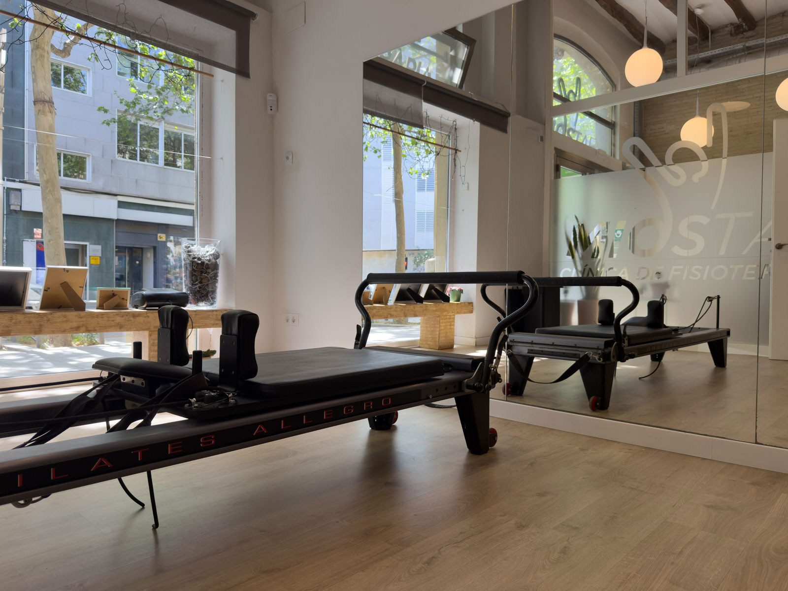 pilates-i-entrenament-personal pilates-i-entrenament-personal
